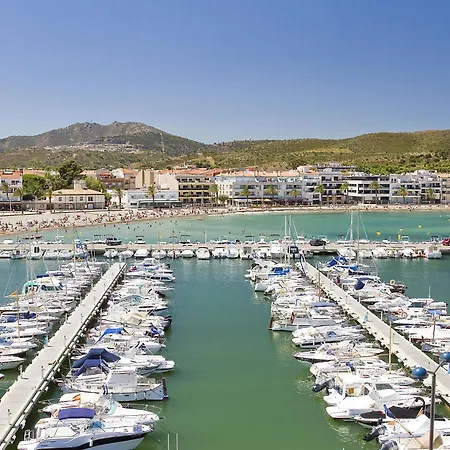 Mediterrani-4 By Interhome * Llança