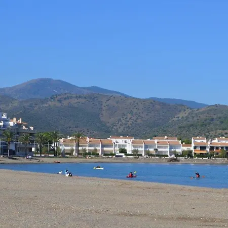 Mediterrani-4 By Interhome * Llança