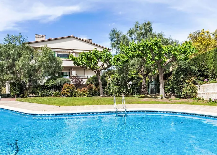 Mediterrani-4 By Interhome * Llança